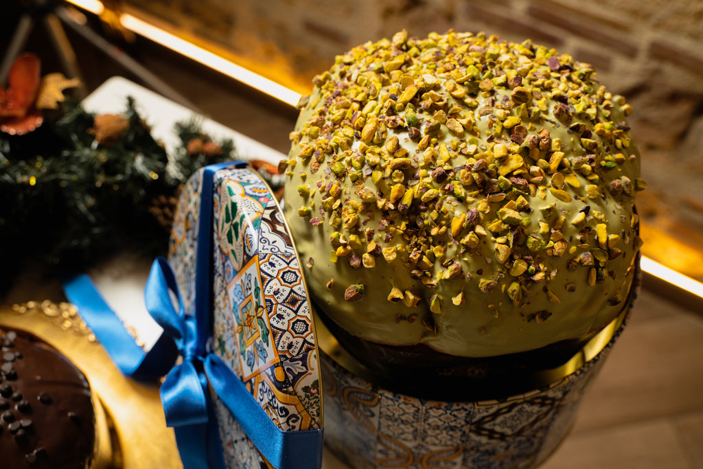 Panettone al Pistacchio con Sac à Poche di Crema al Pistacchio