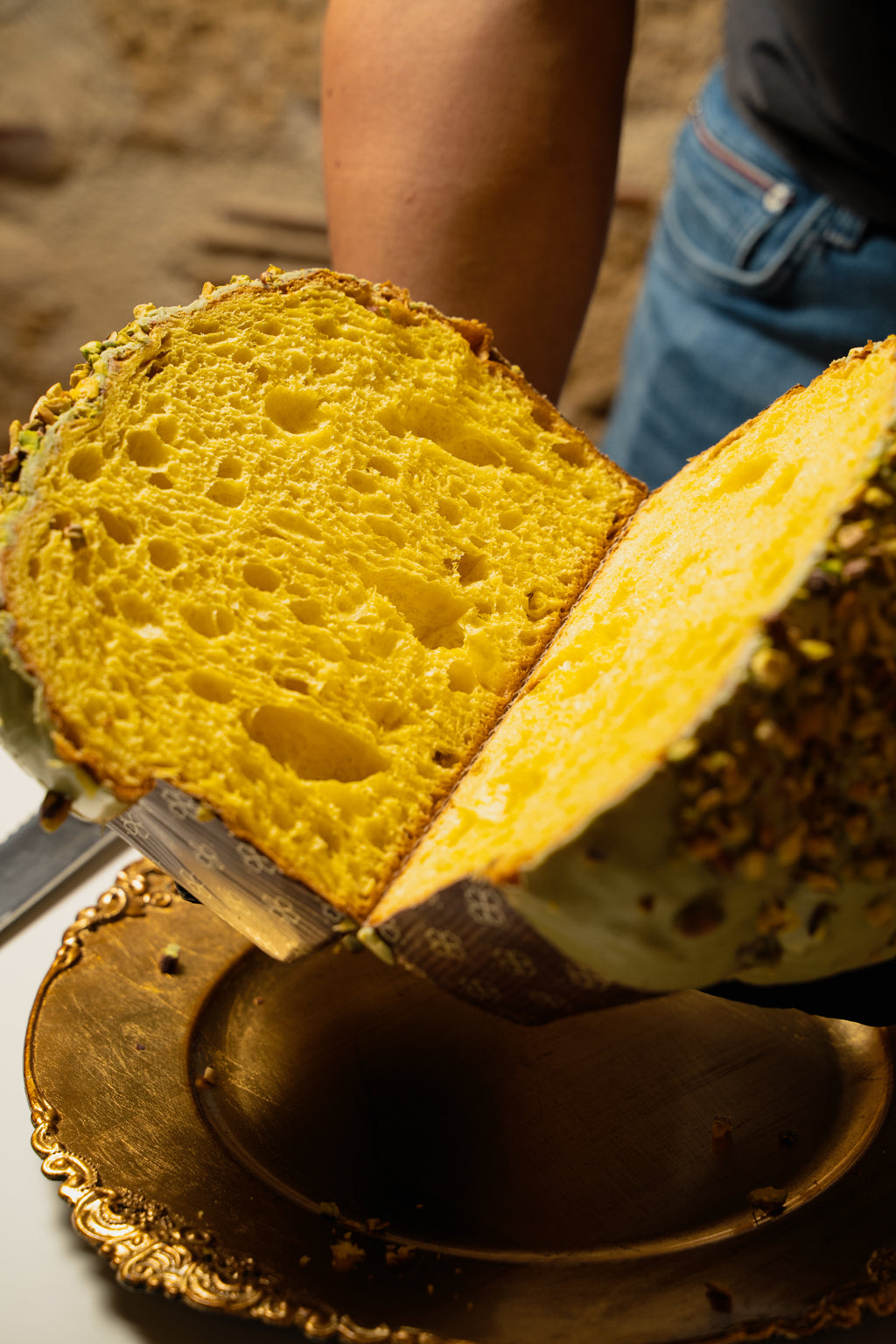 Panettone al Pistacchio con Sac à Poche di Crema al Pistacchio